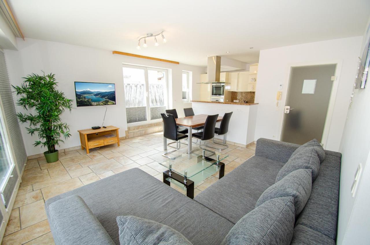 Penthouse In The Heart Of Цел ам Зее Екстериор снимка